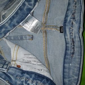 American Eagle blue jean pants size 26/30